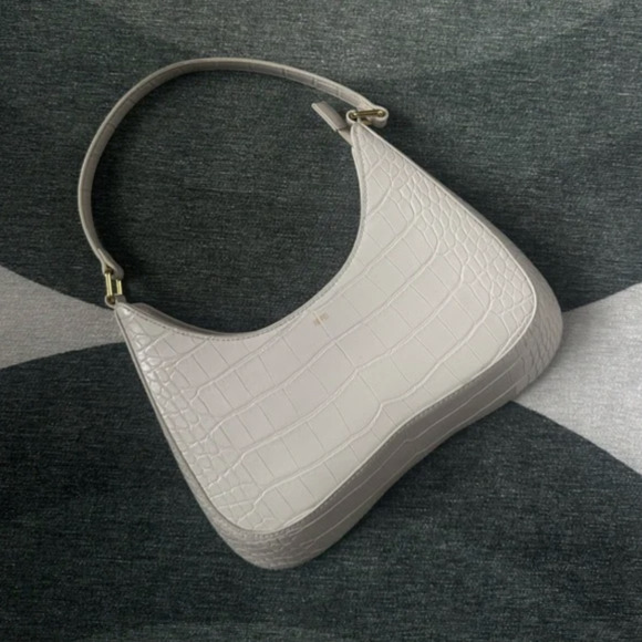 Leather Shoulder Bags Under $30